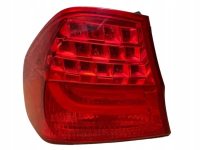 LAMPA TYŁ LEWA W KAROSERIĘ BMW E90 LIFT 8700KM EU