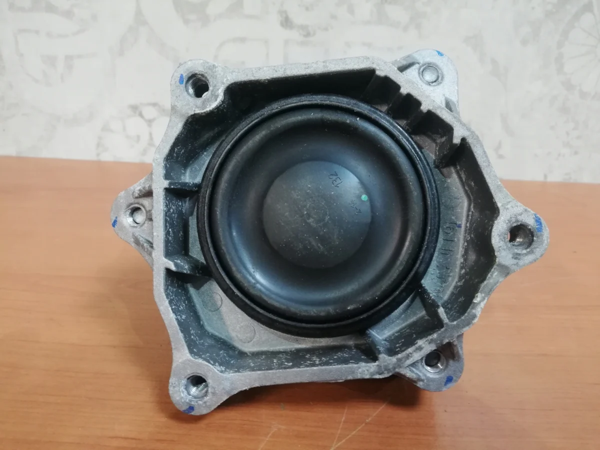 Motorlager LEFT BMW 3 F30 4 F33 NEU – Bild 3