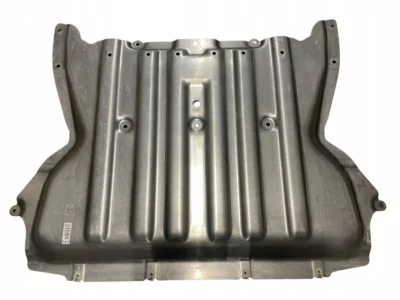 LOWER ENGINE COVER BMW 5 G30 LCI PERFECT CONDITION