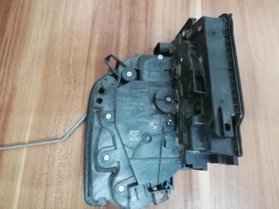 Zamek drzwi tył lewy BMW 7 G11 G12 7281939