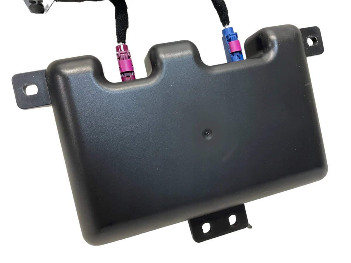 ANTENA WIELOPASMOWA BMW F92 G15 G16 G29