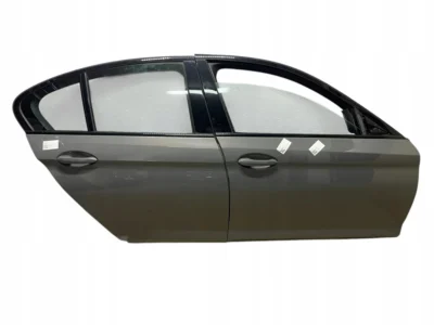 DRZWI PRZÓD PRAWY + TYŁ PRAWY SHADOW KEYLESS KOMPLET BMW 5 G30 KOLOR C3E