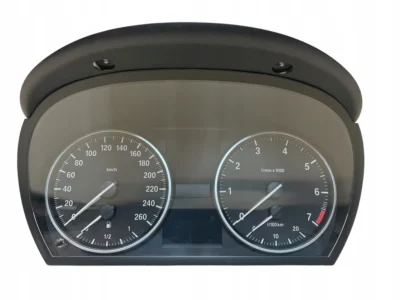 LICZNIK ZEGARY BENZYNA BMW X1 E84 2.0i 184PS 23.556KM EUROPA