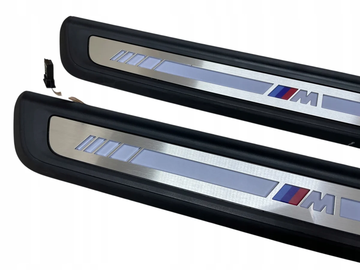 НАКЛАДКА ПОРОГУ ПЕРЕДНЯ Л/П З ПІДСВІТКОЮ LED M-PAKIET КОМПЛЕКТ BMW 3 G20 G21 - Зображення 3