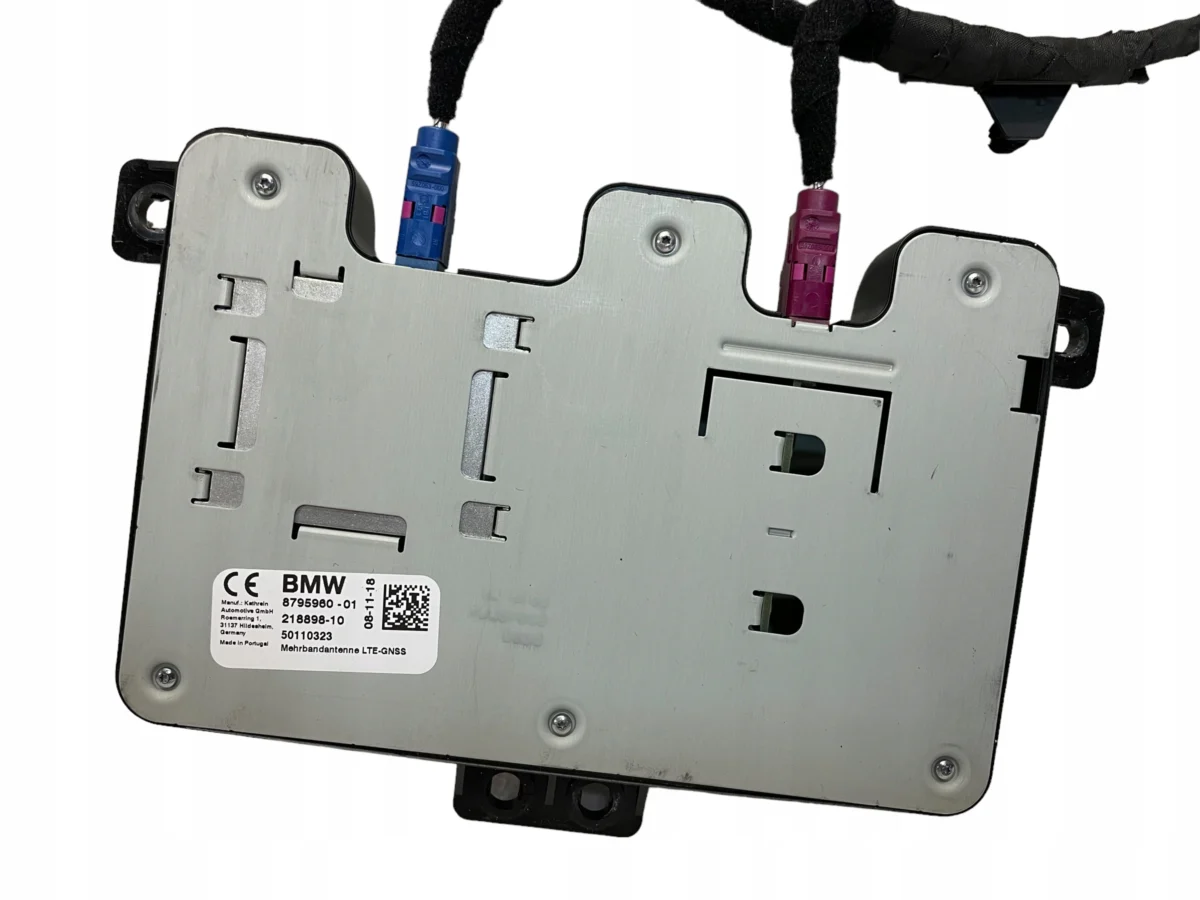 ANTENA WIELOPASMOWA BMW F92 G15 G16 G29 - obrazek 2