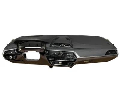 KONSOLA DESKA SKÓRA NAPPA MOKKA HEAD UP CZARNA NIĆ BMW 5 G30 G31 LCI LIFT