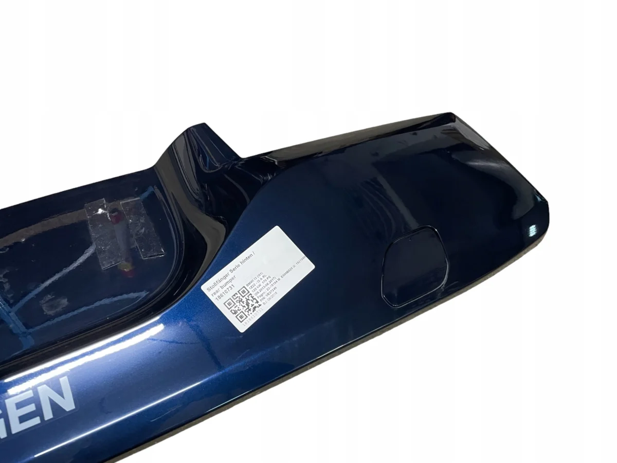 НАКЛАДКА БЛЕНДА ЗАДНЬОГО БАМПЕРА BMW i3 I01 LCI КОЛІР C1W - Зображення 4
