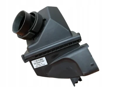 Корпус повітряного фільтра BMW G11 G14 G15 G16 G30