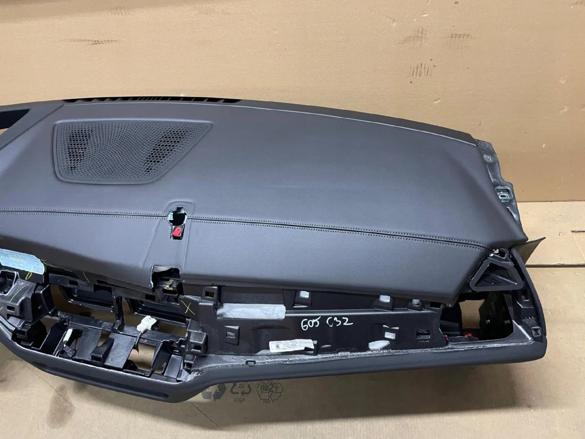 КОНСОЛЬ ПАНЕЛЬ HEAD UP КОЖА + НИТ BMW X5 G05 X6 G06 X7 G07 LCI LIFT — изображение 2