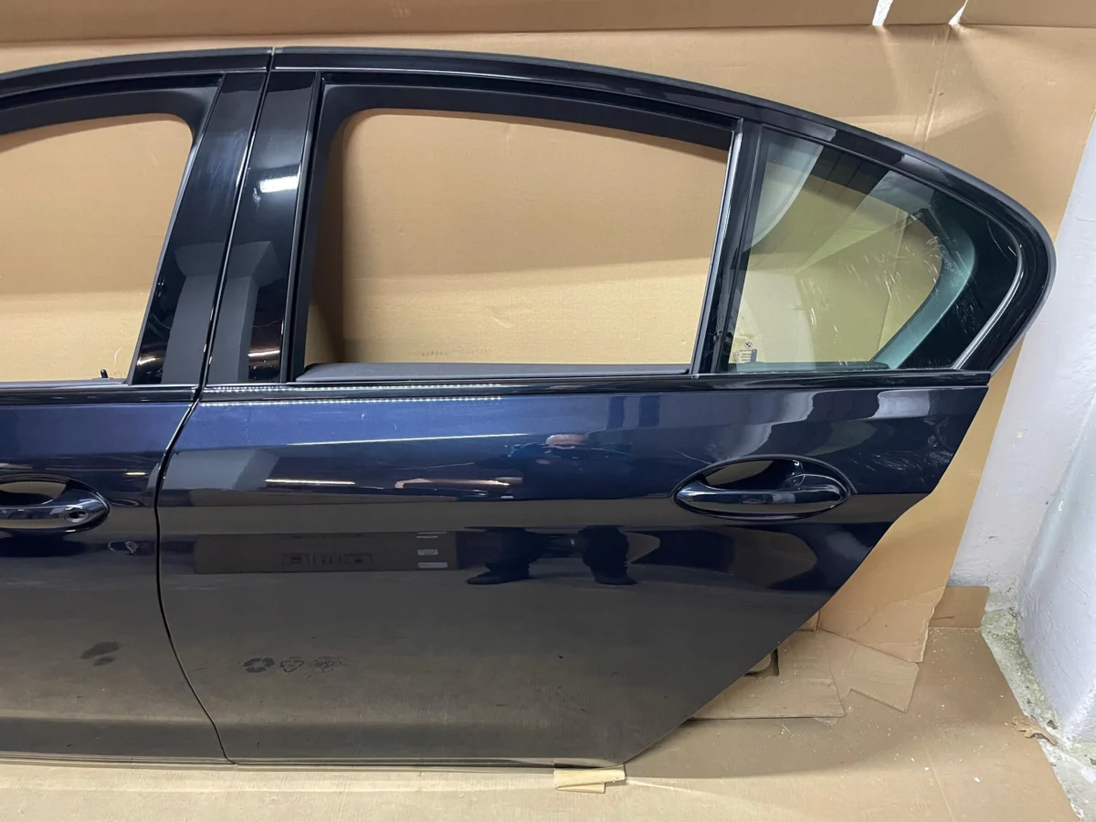 DOOR FRONT LEFT + REAR LEFT SHADOW LINE BMW 5 G30 G30 LCI COLOR 416 PERFECT - Зображення 8