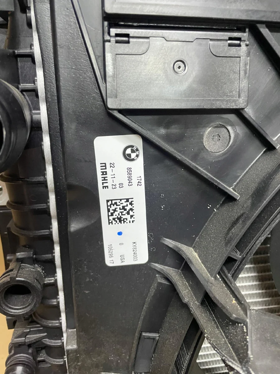 FRONT PANEL + COMPLETE RADIATOR SET BMW X5 G05 LCI 40D EXCELLENT CONDITION — изображение 16