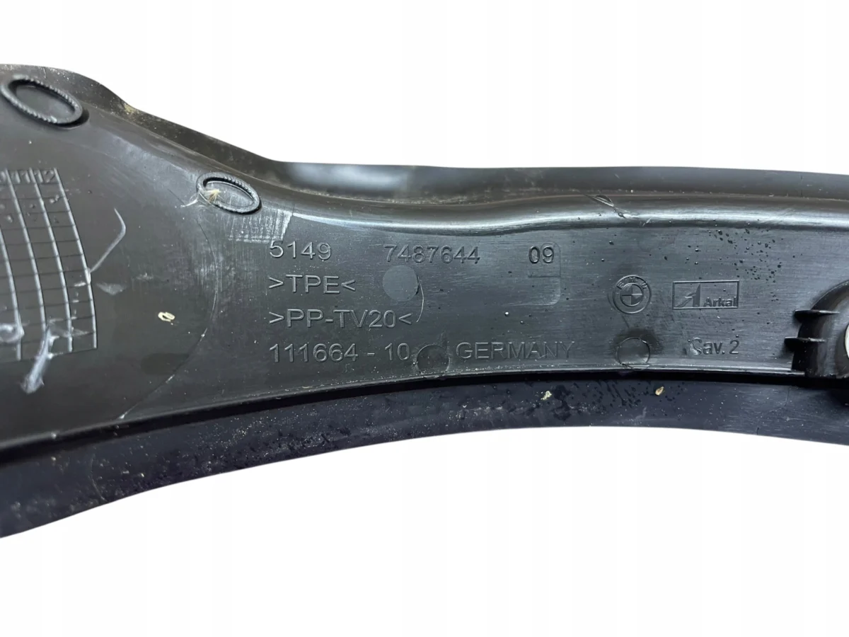 OSŁONA RYNIENKI ODWADNICZA PRAWA BMW 4 G22 - obrazek 3