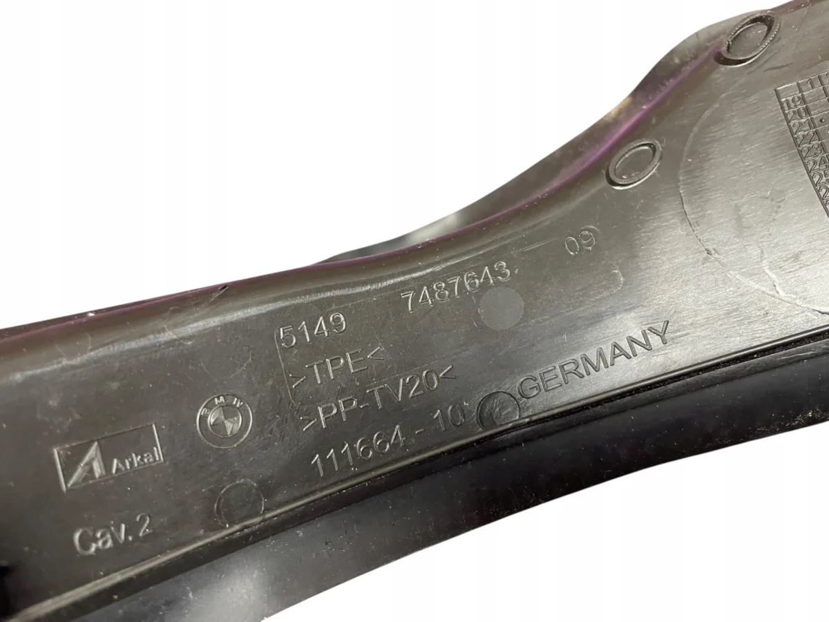 OSŁONA RYNIENKI ODWADNICZA LEWA BMW 4 G22 - obrazek 3