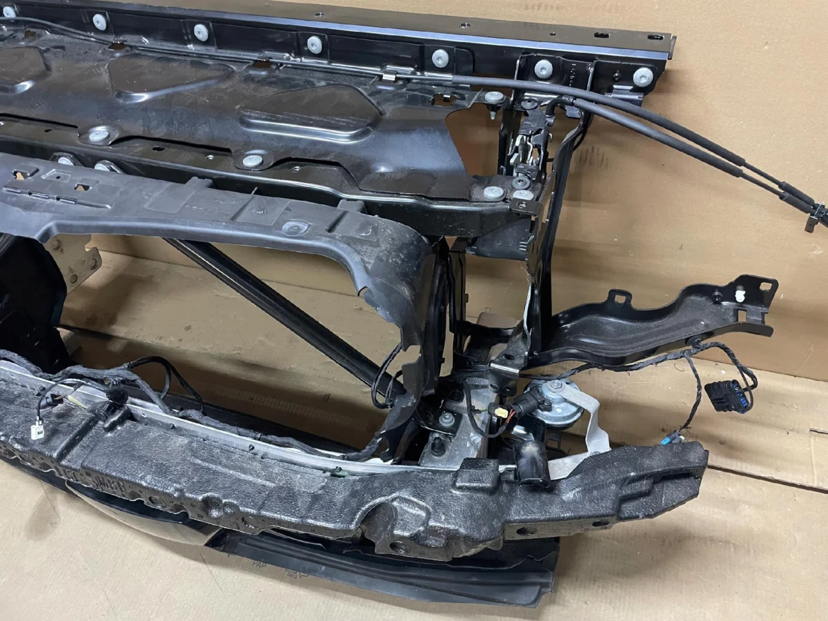 FRONT PANEL + COMPLETE RADIATOR SET BMW X5 G05 LCI 40D EXCELLENT CONDITION — изображение 5