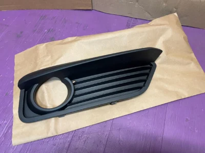 KRATKA ZDERZAKA PRZÓD PRAWA BMW 1 F20 F21 LCI LIFT NOWA