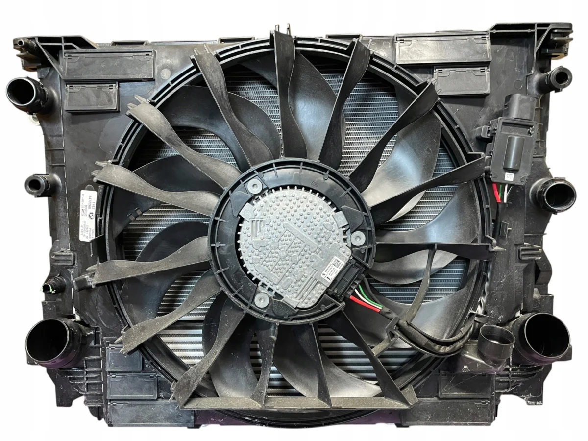 RADIATOR FAN COMPLETE SET BMW 5 G30 G31 3.0D B57 EXCELLENT CONDITION — изображение 6