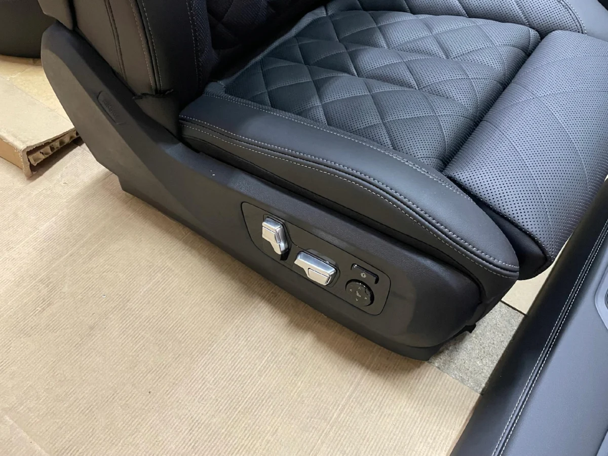 FOTELE KANAPA TUNEL TAPICERKI SKÓRA CZARNA WENTYL BMW X5 G05 LCI IDEAŁ EU - obrazek 13