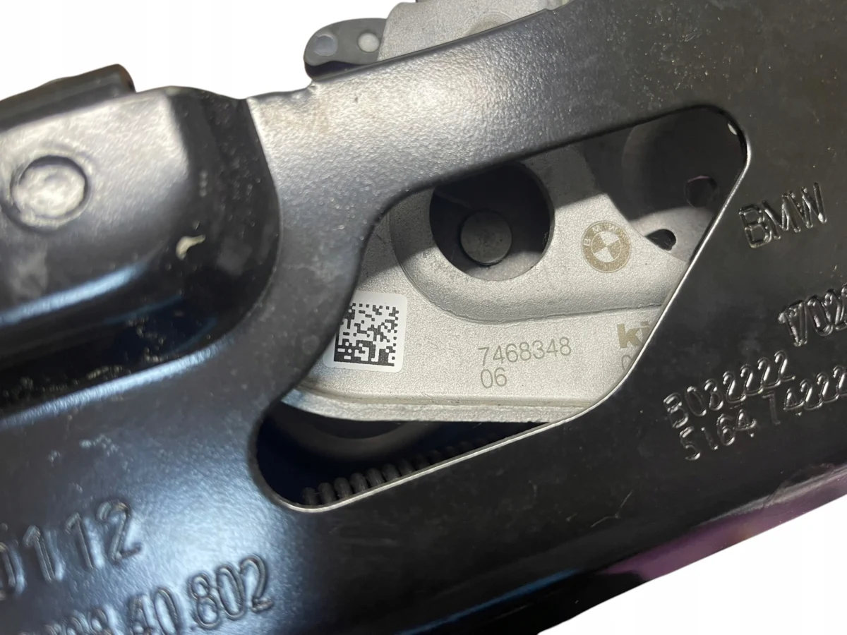 FRONT RIGHT HEADLIGHT BRACKET + HOOD LATCH BMW 2 G42 3 G20 G21 4 G22 G23 G26 i4 G26 - Image 8