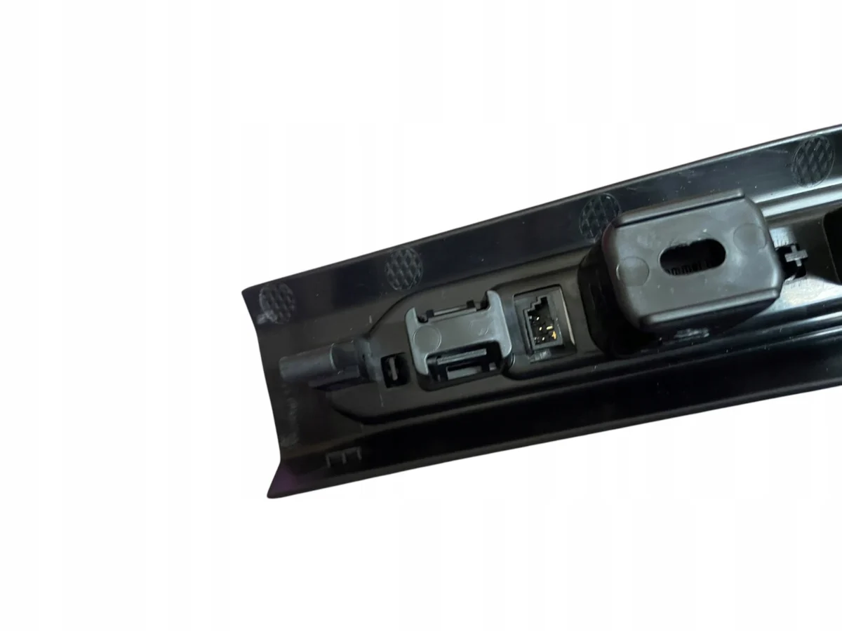 SILL TRIM STRIPS LED ILLUMINATED SET BMW X5 G05 LCI M-PAKIET MINT - Image 9