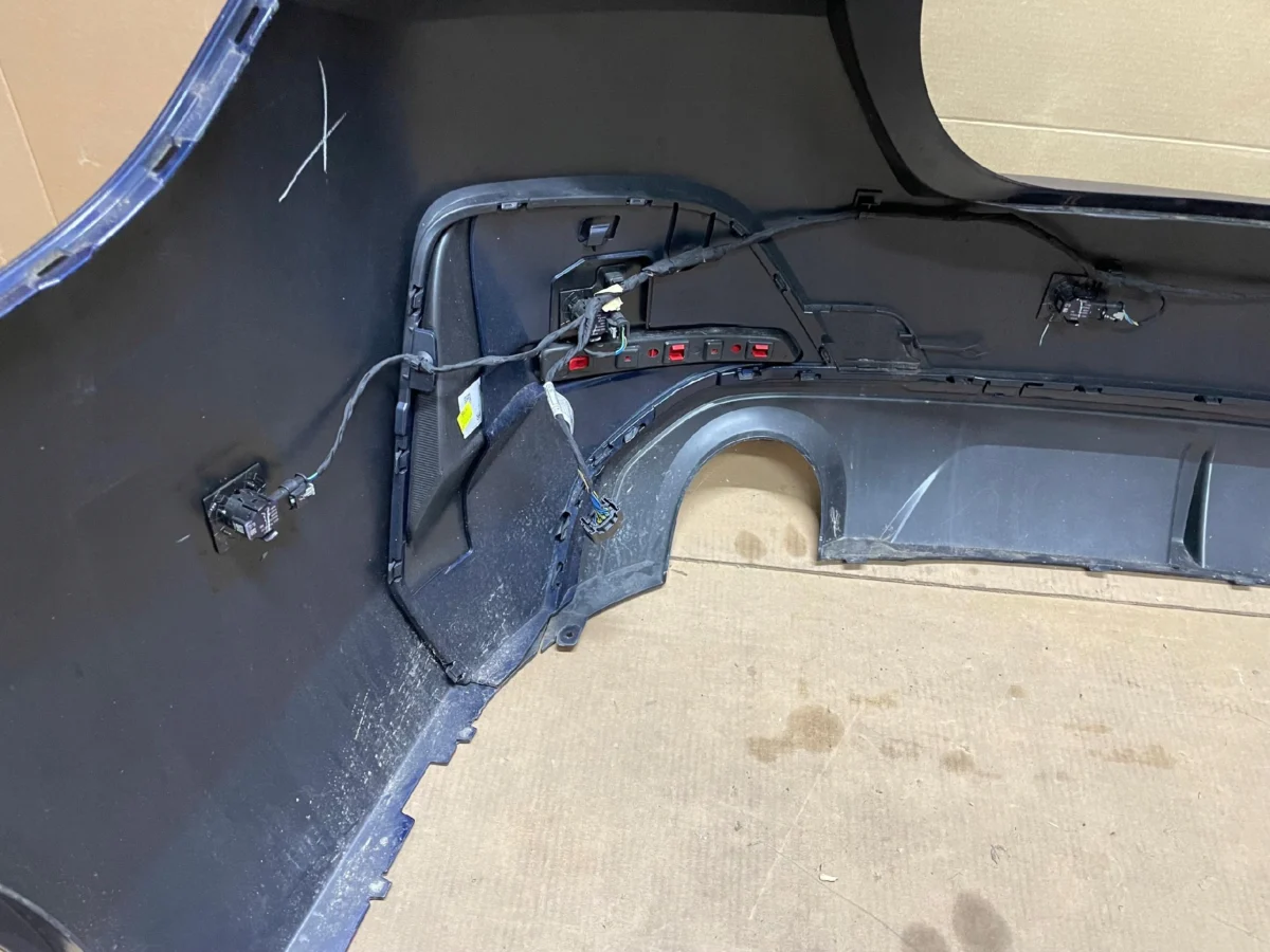ZDERZAK TYŁ 6 x PDC INSTALACJA M-PAKIET BMW 4 G26 IDEAŁ KOLOR C3Z - obrazek 9