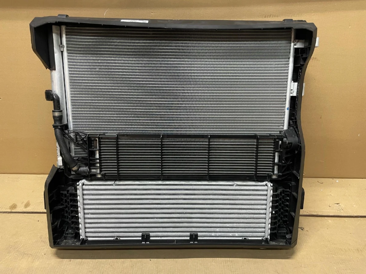 CHŁODNICE + WENTYLATOR KOMPLET BMW X5 G05 LCI 40D IDEAŁ DEMONTAŻ