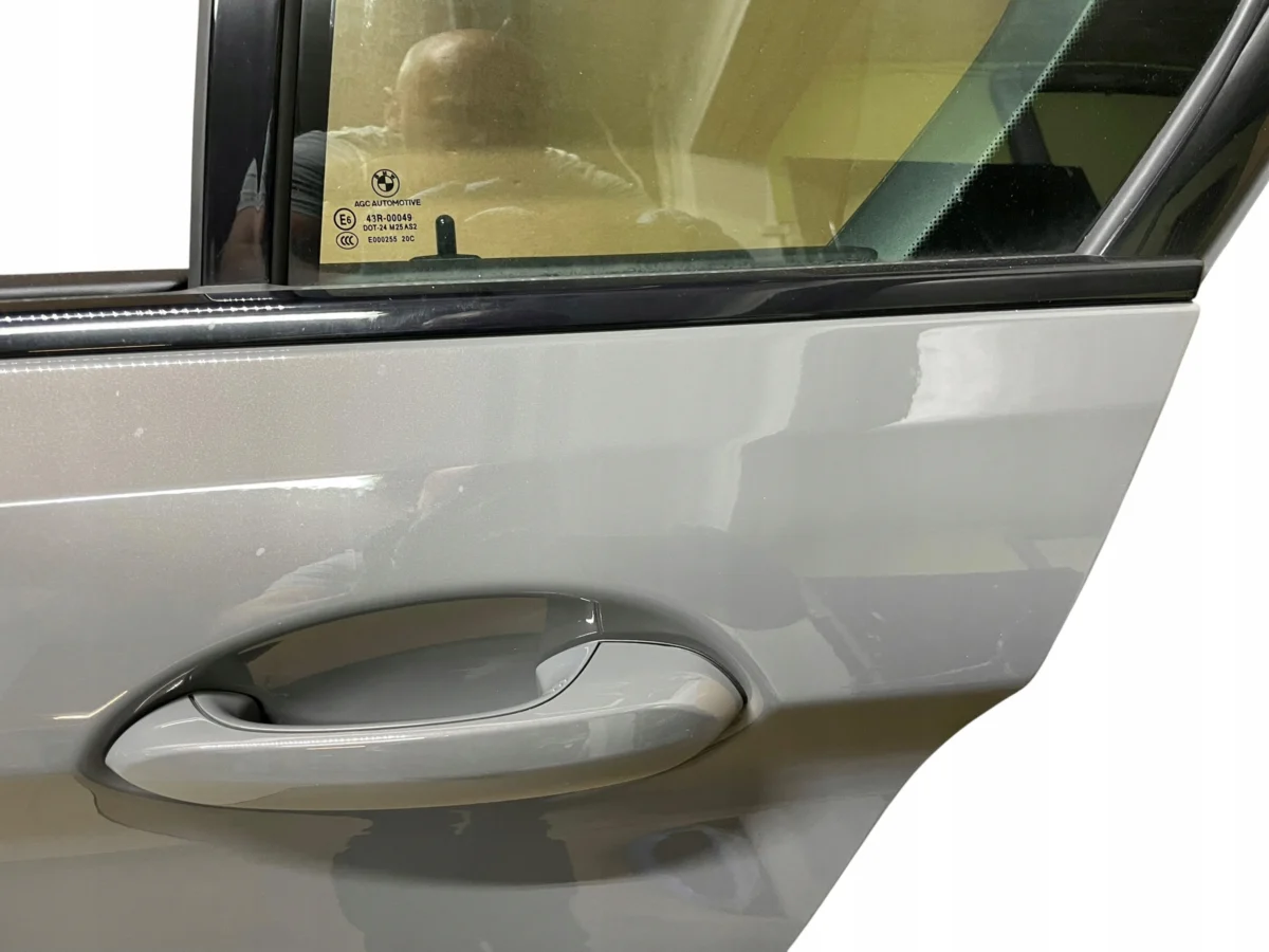 DOOR FRONT LEFT + REAR LEFT SHADOW KEYLESS COMPLETE BMW 5 G30 COLOR C3E - Зображення 9