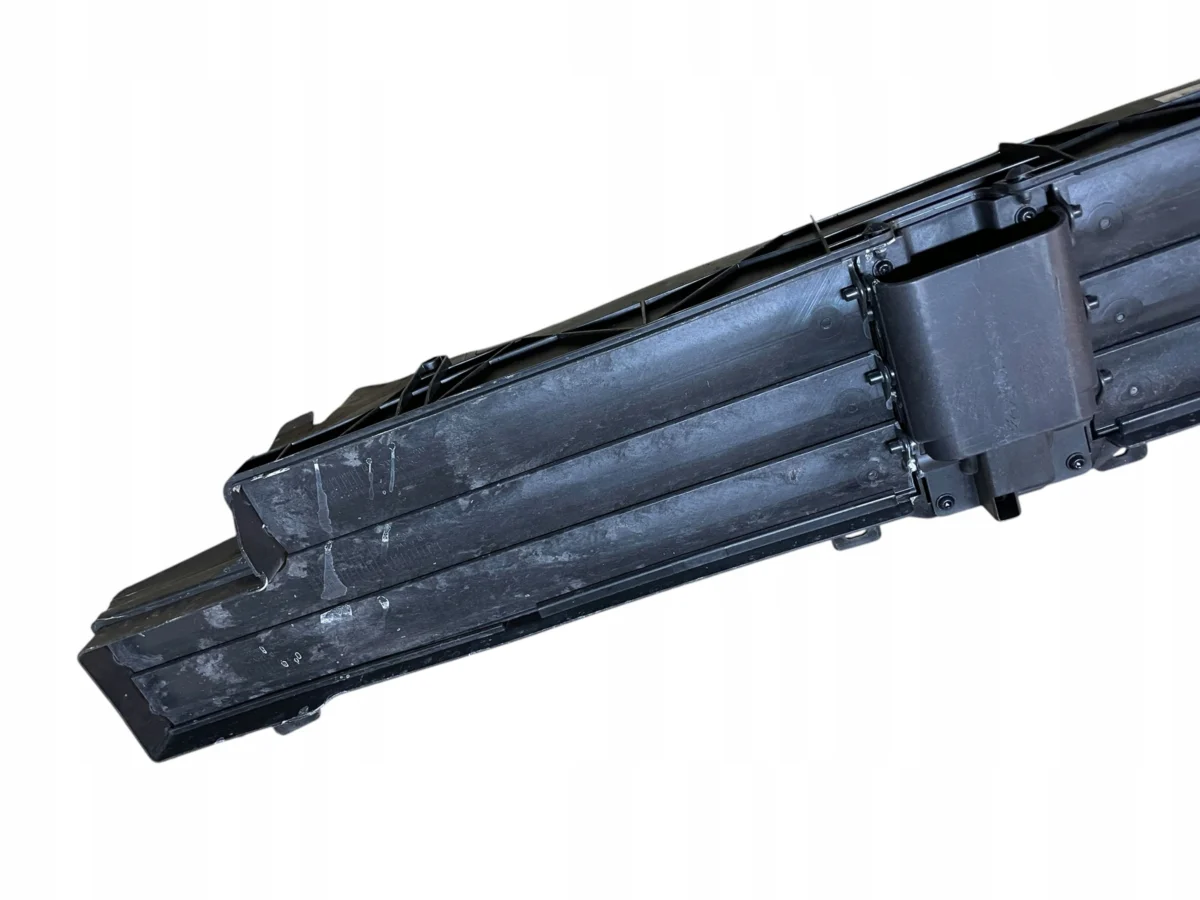 LOWER AIR DEFLECTOR BLIND SHUTTER BMW i7 7 G70 PERFECT CONDITION - Зображення 8