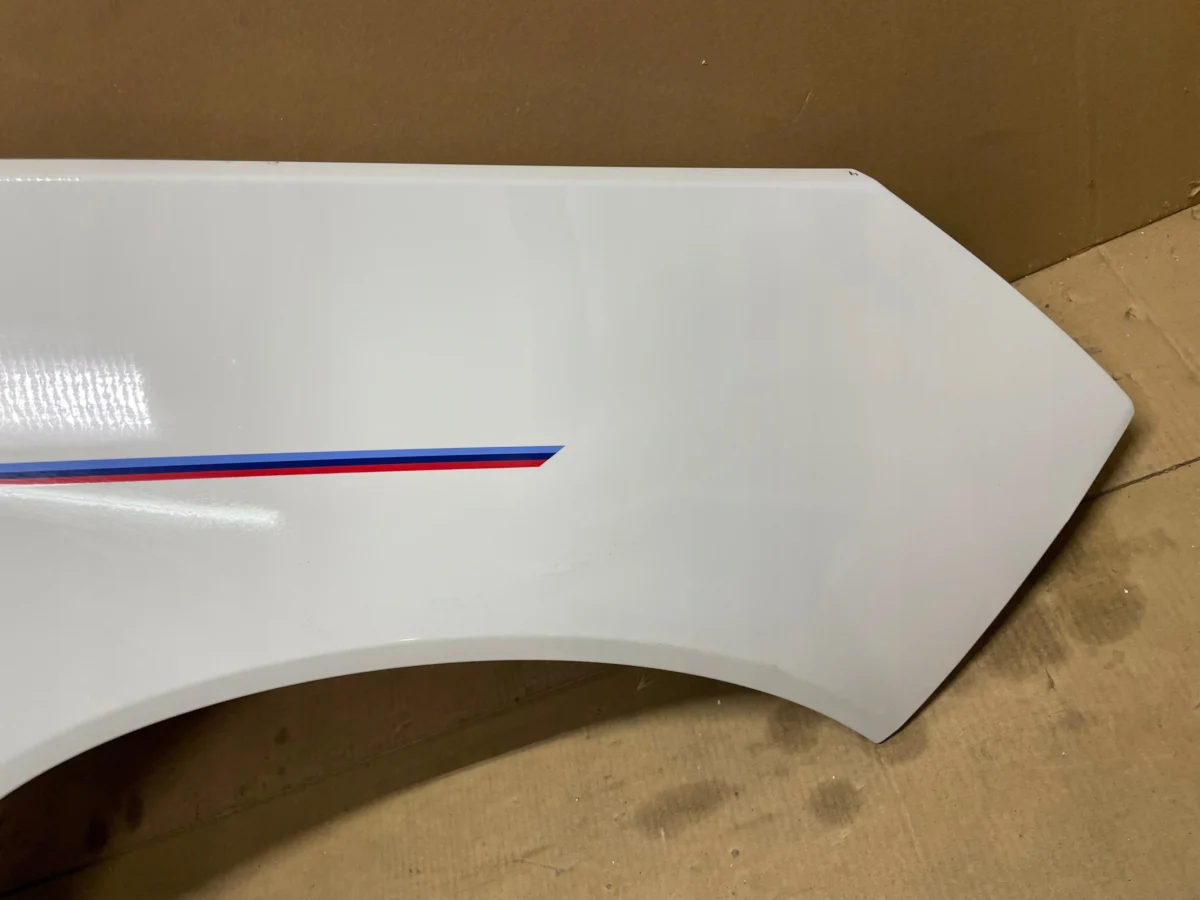 KOTFLÜGEL VORNE RECHTS BMW 7 G70 M-PAKET A300 – Bild 2