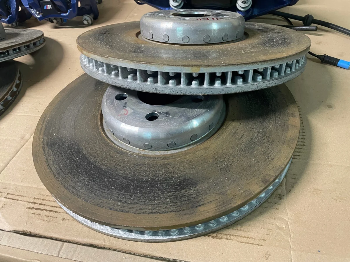 BREMSSÄTTEL SCHEIBEN 348X36 M PAKET BMW 5 G30 X3 G01 X4 G02 10 KM IDEAL – Bild 9