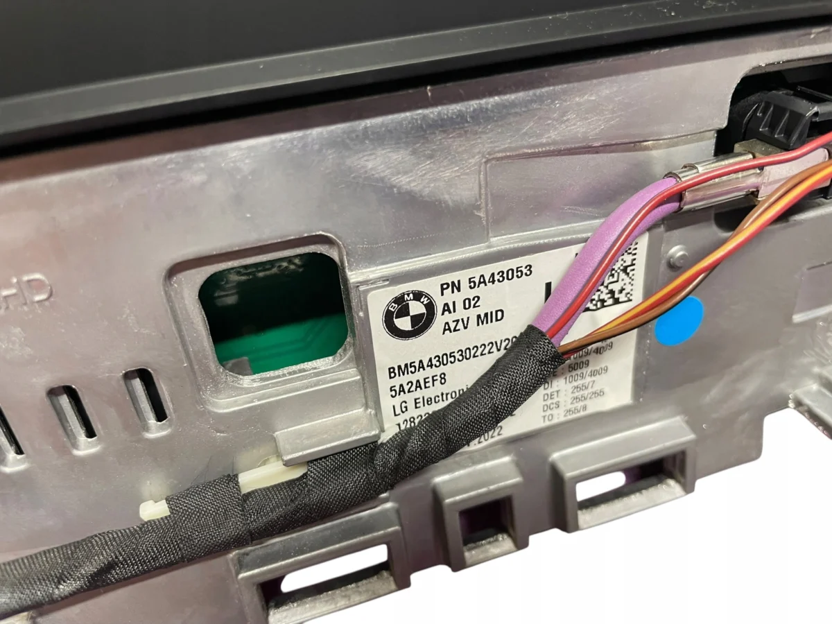 WYSWIETLACZ EKRAN MONITOR BMW X1 U11 U06 - obrazek 7