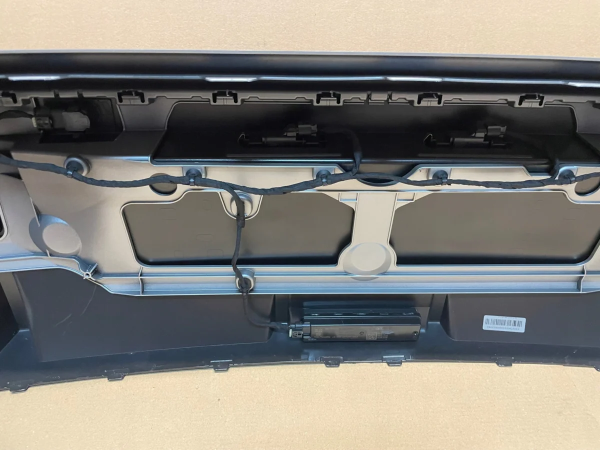ZDERZAK TYŁ 6XPDC INSTALACJA KPL BMW 7 G70 LCI LIFT M-PAKIET - obrazek 14