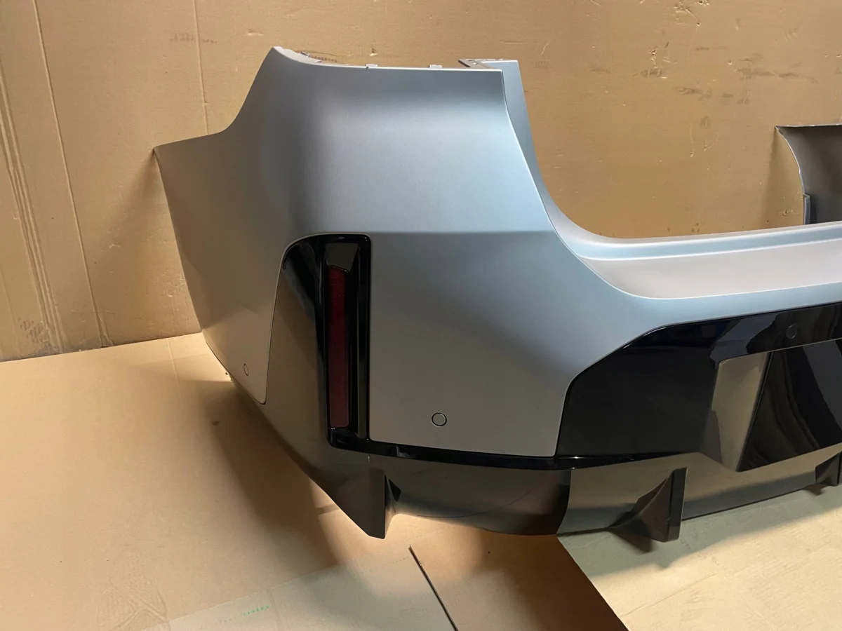 ZDERZAK TYŁ 6XPDC INSTALACJA KPL BMW 7 G70 LCI LIFT M-PAKIET - obrazek 4