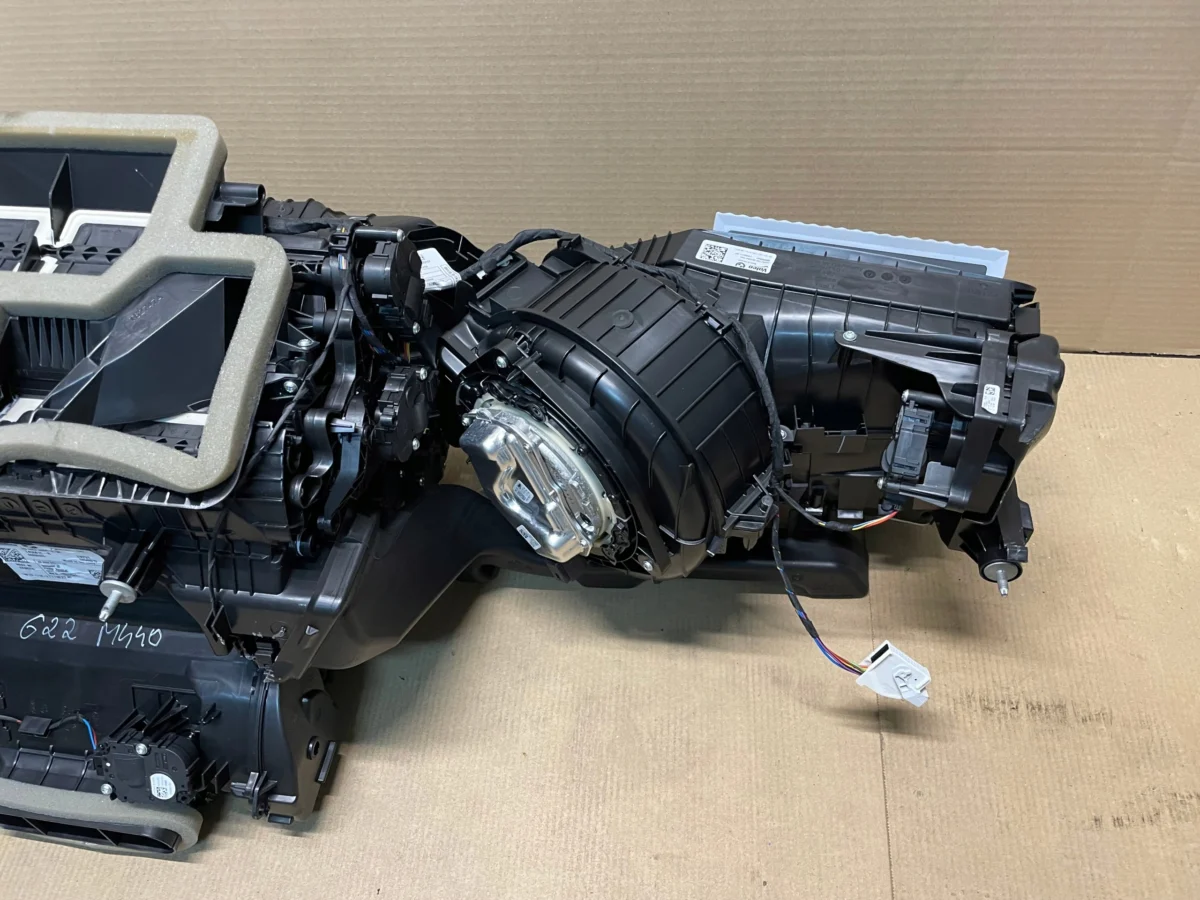 HEATER AIR VENTS COMPLETE BMW 4 G22 G23 IDEAL - Image 3